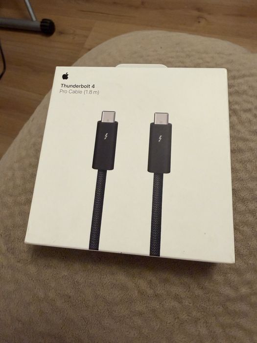 Cablu Apple Thunderbolt 4 USB-C Pro Cable MW5J3ZM/A, 1.8m, negru-sealed