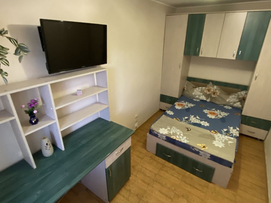 Inchiriez apartament 2 CAMERE,CONSTANTA, zona Scoala gimnazială nr. 8, incepand cu luna octombrie