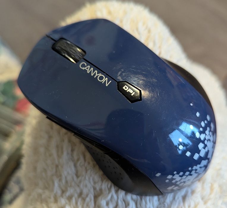 Предлагам безжична мишка