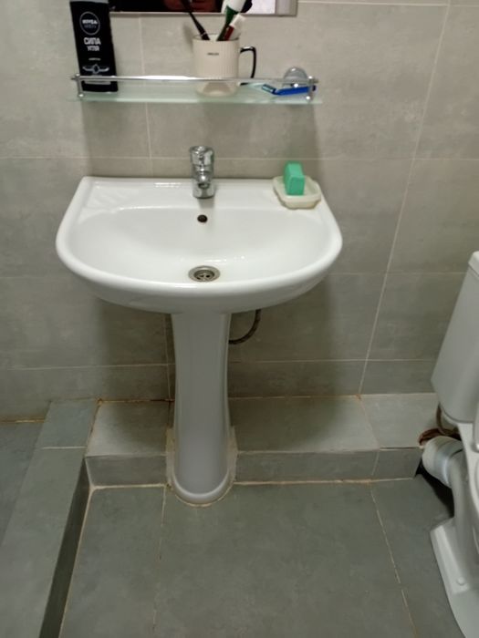 Унитаз +раковина