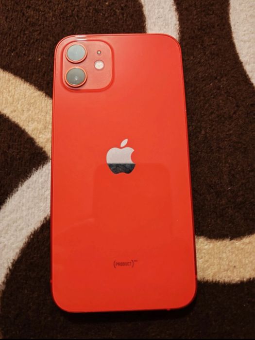 Vand iphone 12 Product red