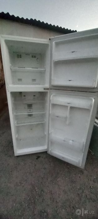 Срочно продам холодильник Самсунг