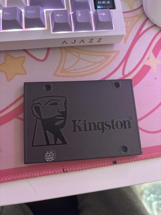 Vand SSD 120GB Kingston