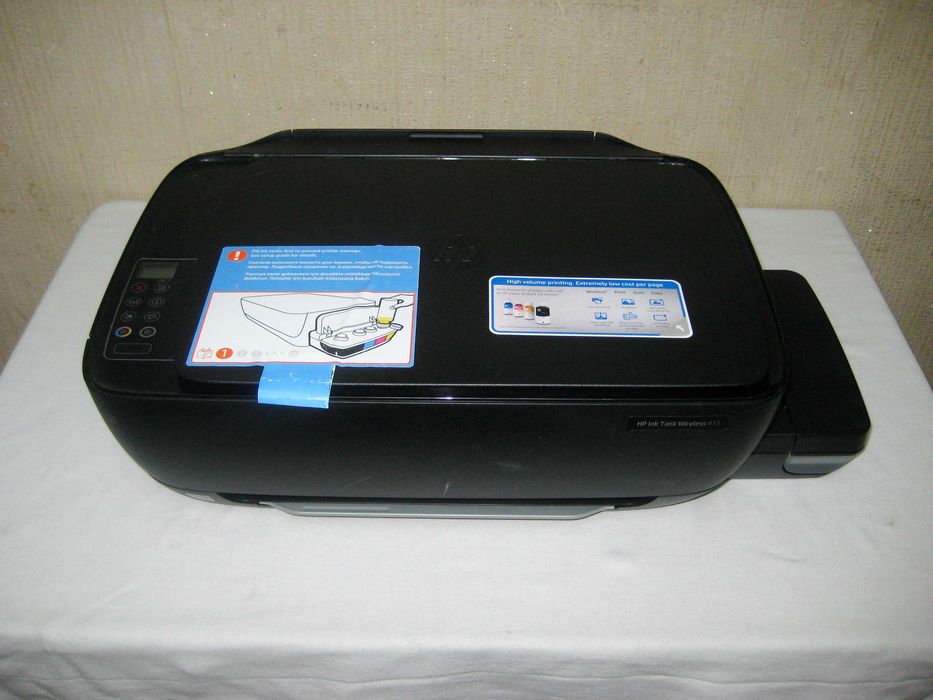 Принтер цветной Hp415 надо поменять печатающий головку а так рабочий!