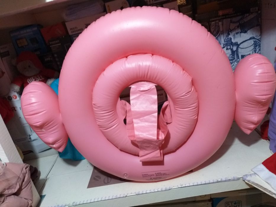 Colace si Vesta de Inot Piscina sau Plaja