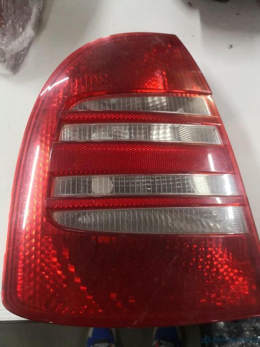 Lampa Spate / Stop Stanga Spate Skoda Superb (3U4) [ 2001 - 2008 ]