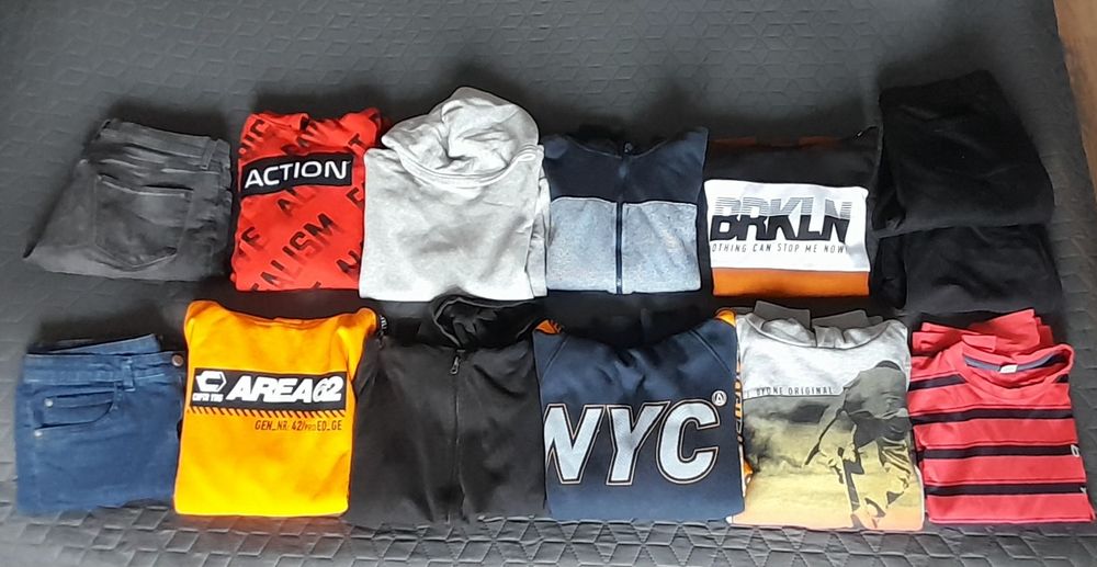 Hanorace, tricouri, pantaloni 10-14ani