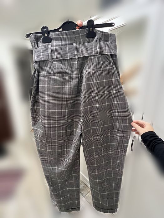 Vând pantaloni damă,eleganți