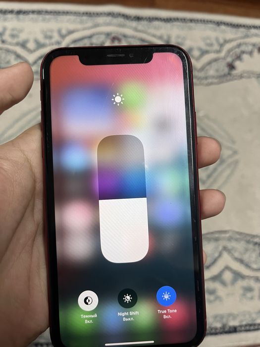 Айфон хр 64гб.