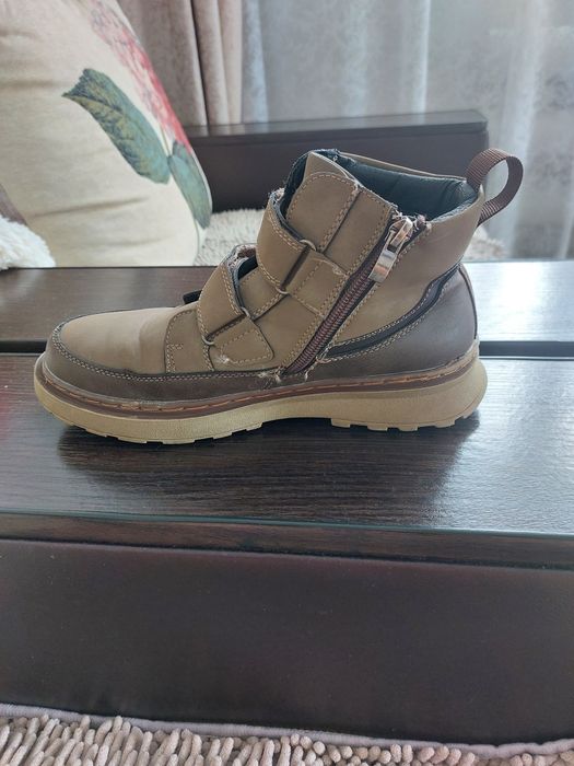 Продам осенние сапожки