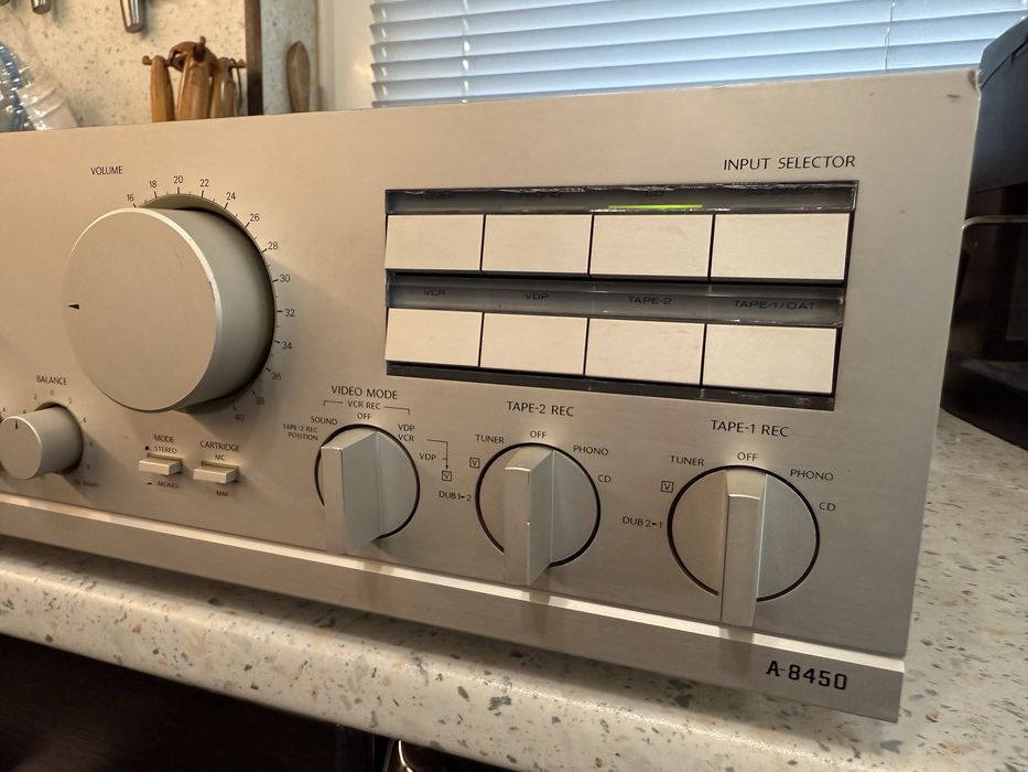 Onkyo A-8450 Стерео