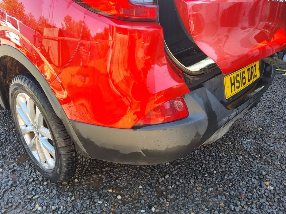 Bara spate Renault Kadjar 2015 - 2018 SUV 4 Usi Rouge Flamme Nacré TENNP (1630) VEZI POZE Garantie