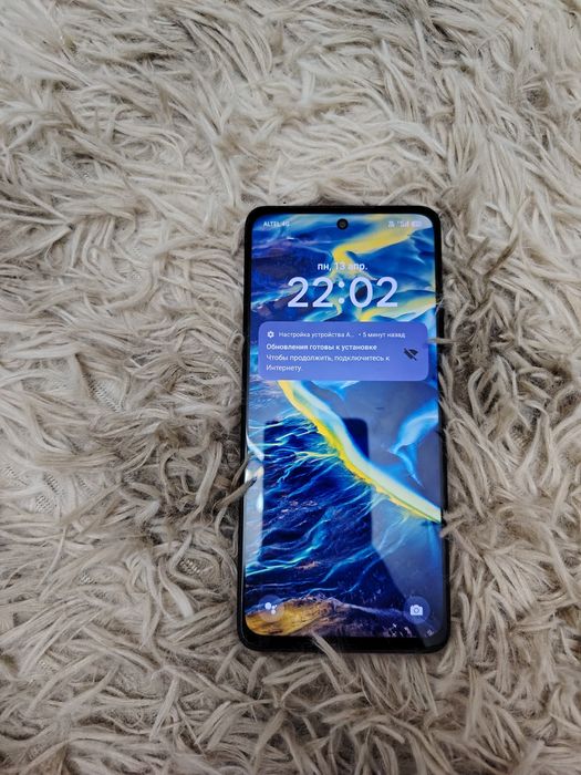 продаётся телефон