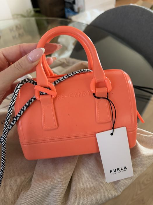 Чанта Furla- Re -Candy mini boston bag- Apricot