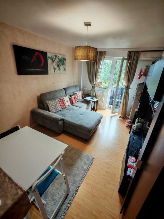 AP 2 camere, decomandat, vedere lac