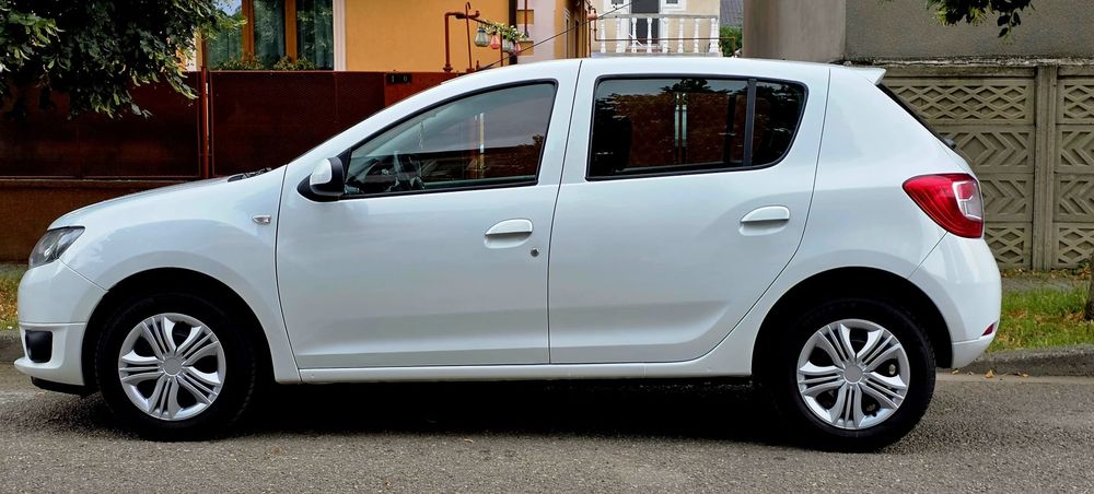 DACIA Sandero 2017 — imagine 3