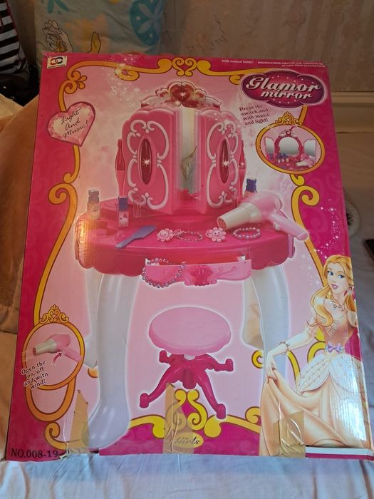 Продаю детскую трюмо