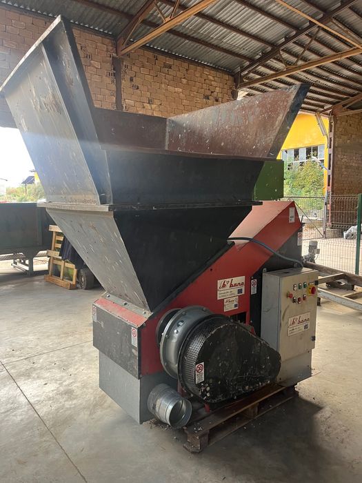 Електрически шредер за дървесина ,пластмаса