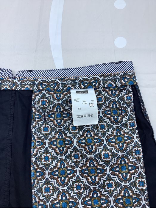 Pantaloni scurti Bugatti marime 52