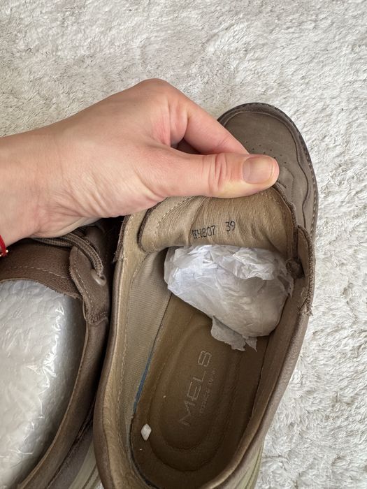 Pantofi eleganti din piele