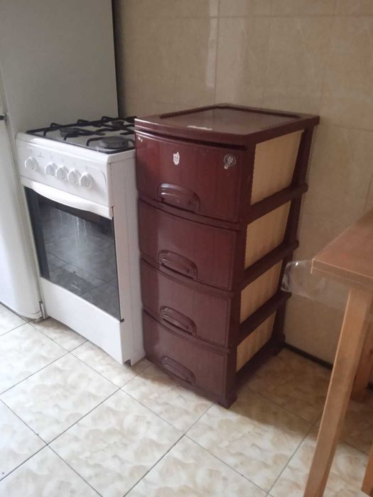 пластиковый комод