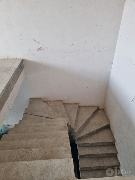 Uchastka sotiladi 3 sotik. Kelishiladigan joyi bor