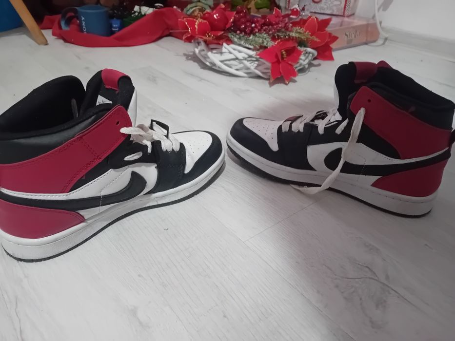 Adidasi Air Jordan neoriginali, Marimea 38, băiat
