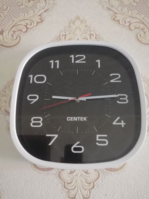 Часы настенные "CENTEK"