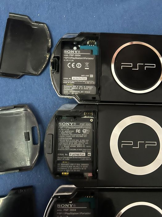 Vând patru Psp-uri