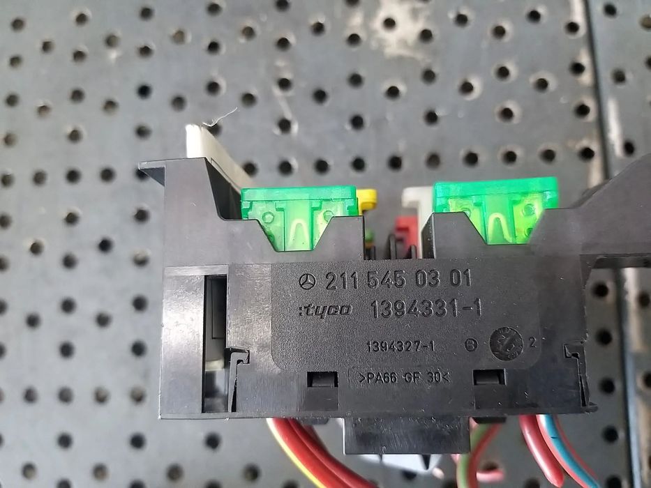 Panou sigurante mercedes e class w211 2115450301