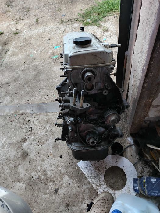 Двигатель Мицубиси в разбор.