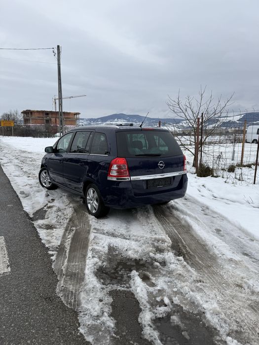 Opel Zafira 2011-09 1.6benzina Euro5  7Locuri