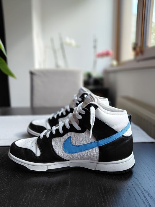Nike Dunk High EMB