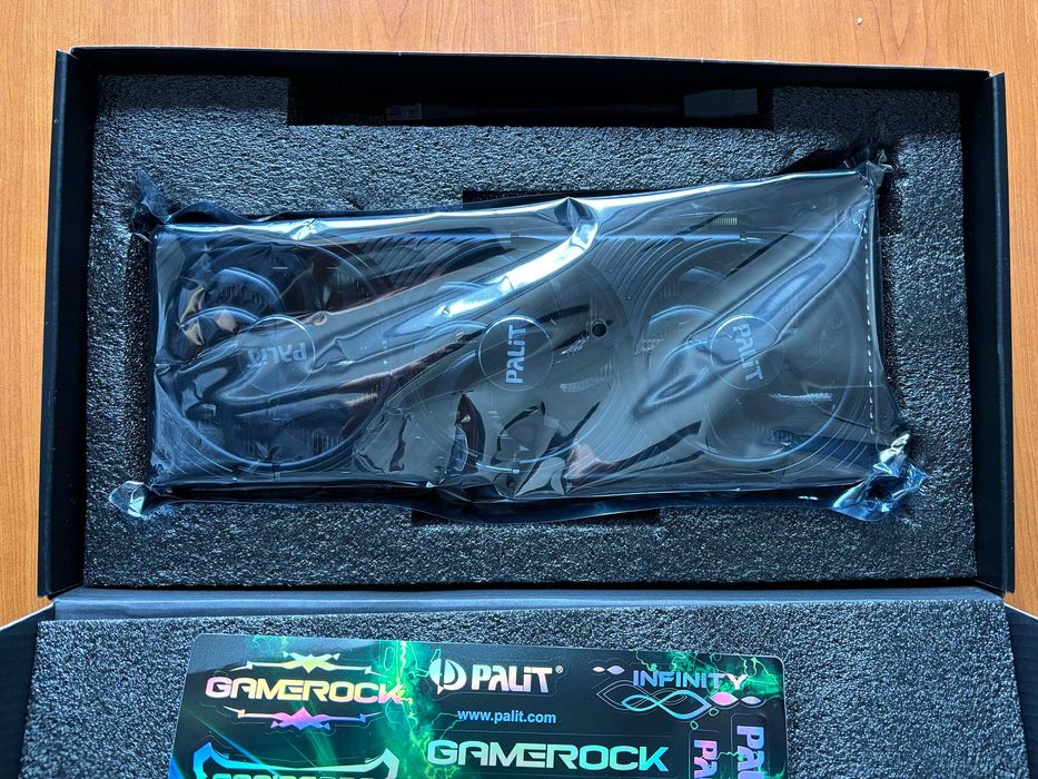 Palit GeForce RTX 5070 Infinity 3 12GB GDDR7 видео карта
