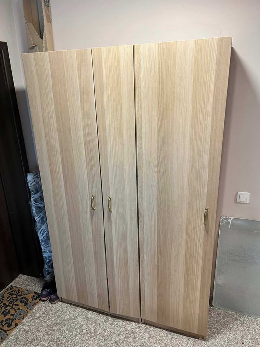 Трикрилен гардероб цвят сонома