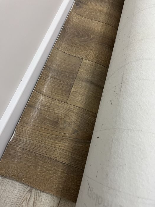 Линолеум отдам за 5к