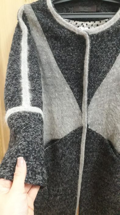 Maxmara  вессенняя 42р