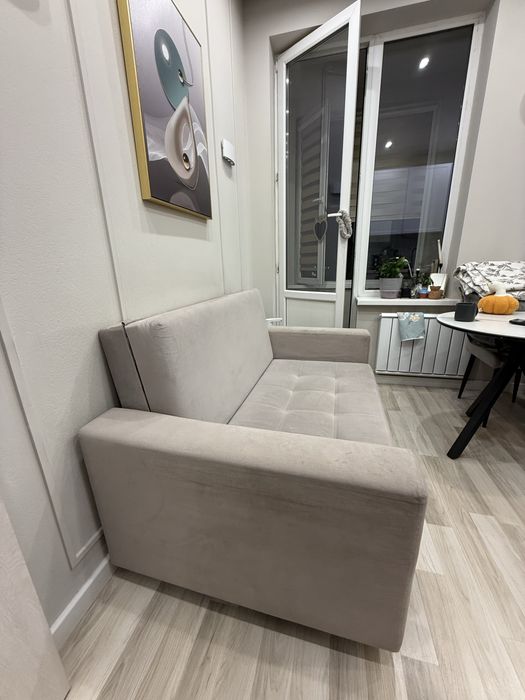 Диван двухместный раздвижной