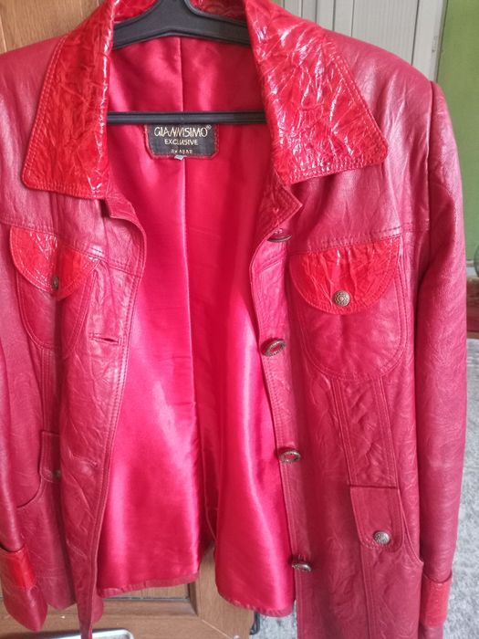 Кожаная женская куртка