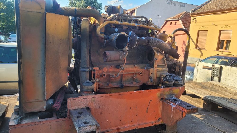motor deutz cu pompe hidraulice excavator