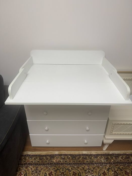 Пеленальный стол-комод