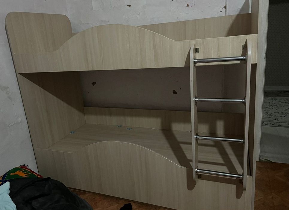 Срочно продам детский кроват