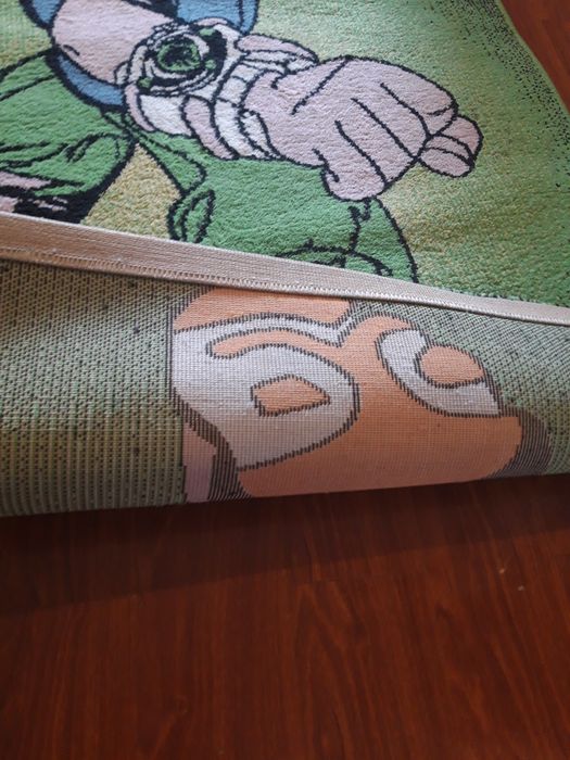 Продам ковёр детский