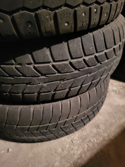 Шины r14 две пары зимние