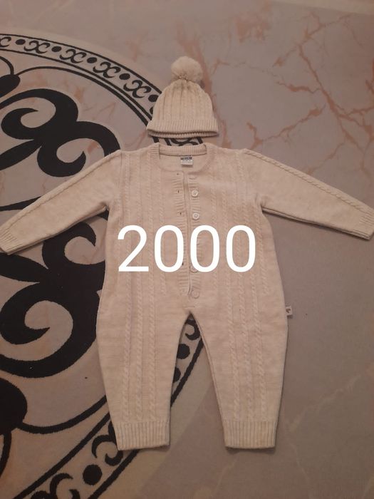 Срочно продам детские вещи