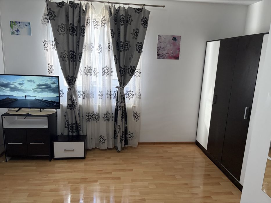 Proprietar inchiriez casa langa metrou Dimitrie Leonida