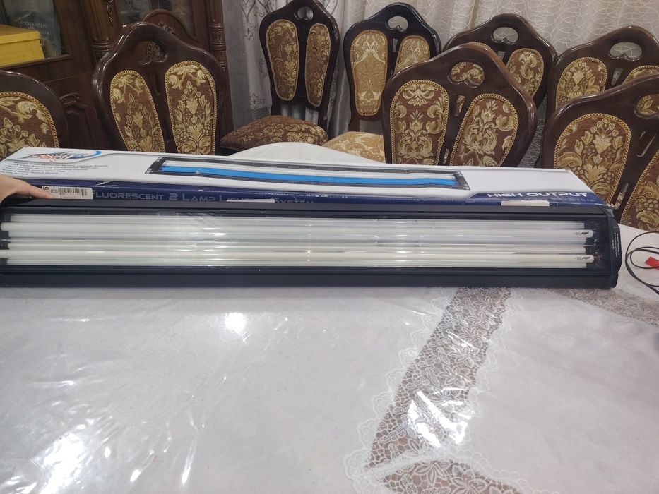 Akvaryum120 узунлги каттрок эни 10 lapa  svet