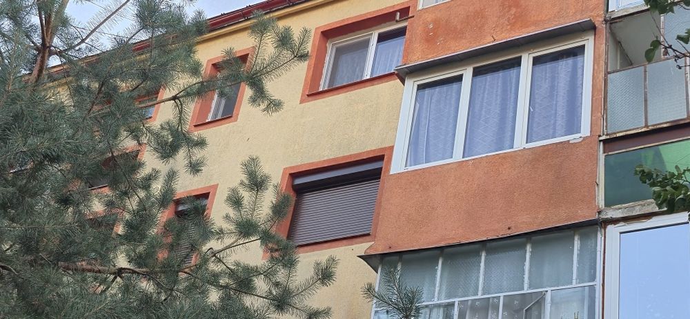 Vând apartament în Caransebeș