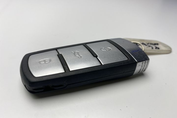 Cheie telecomanda Volkswagen VW Passat B6