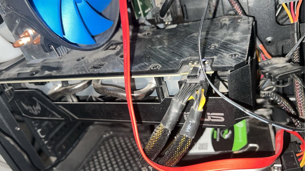 Продаю 1660 супер от компании ASUS